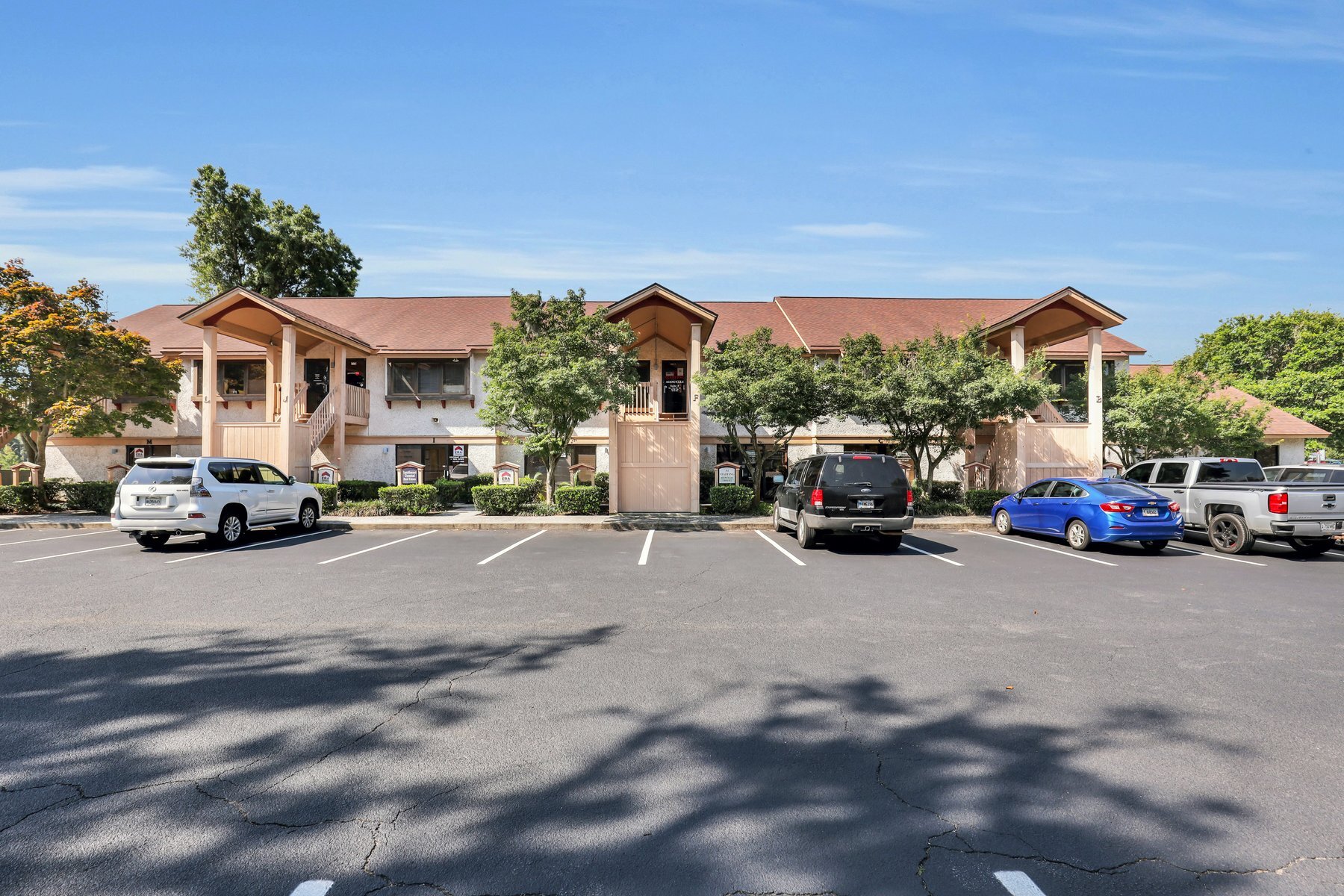 10500 Abercorn St, Savannah, GA for sale Primary Photo- Image 1 of 1