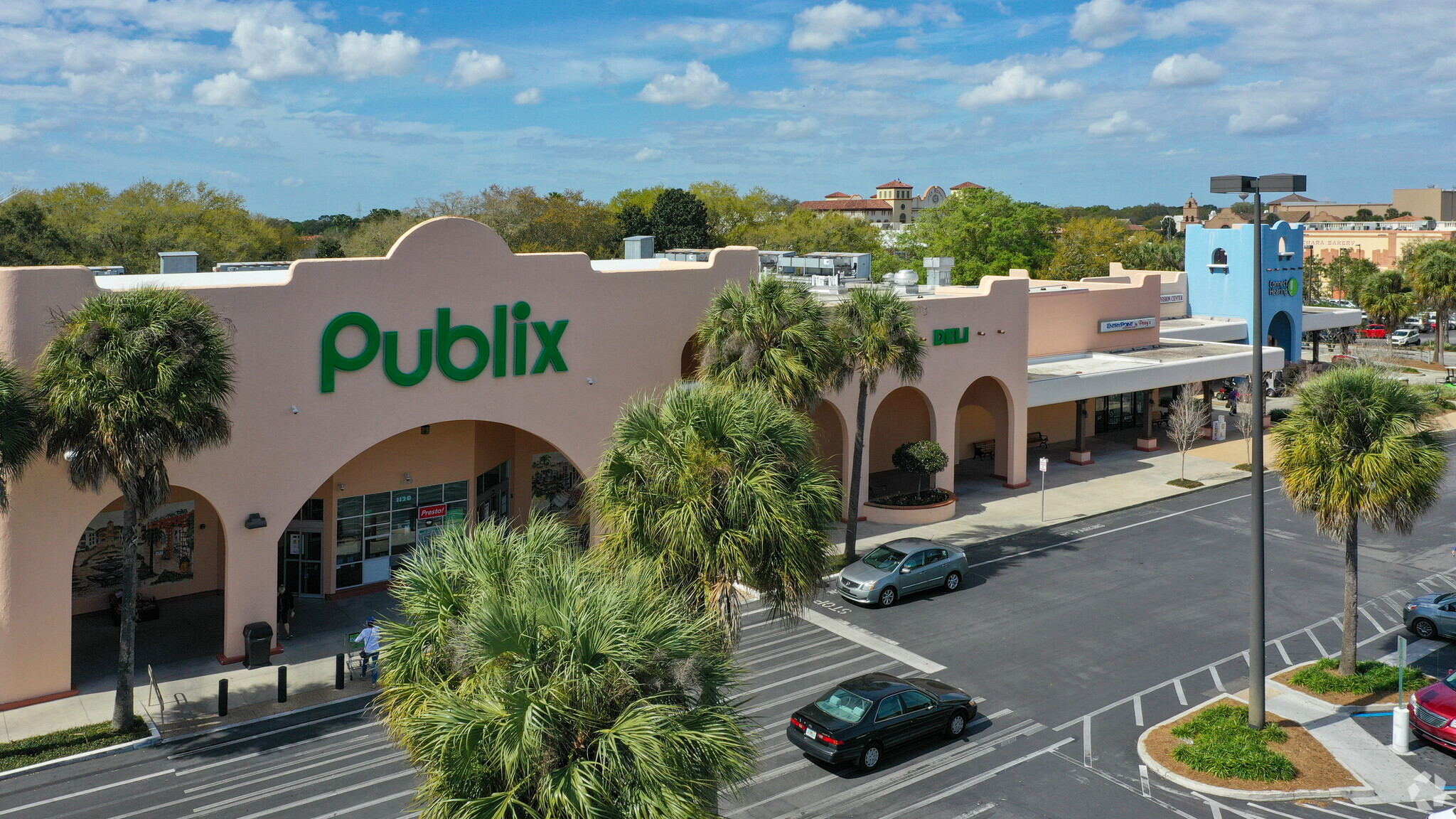 910 Bichara Blvd, The Villages, FL for sale Primary Photo- Image 1 of 1