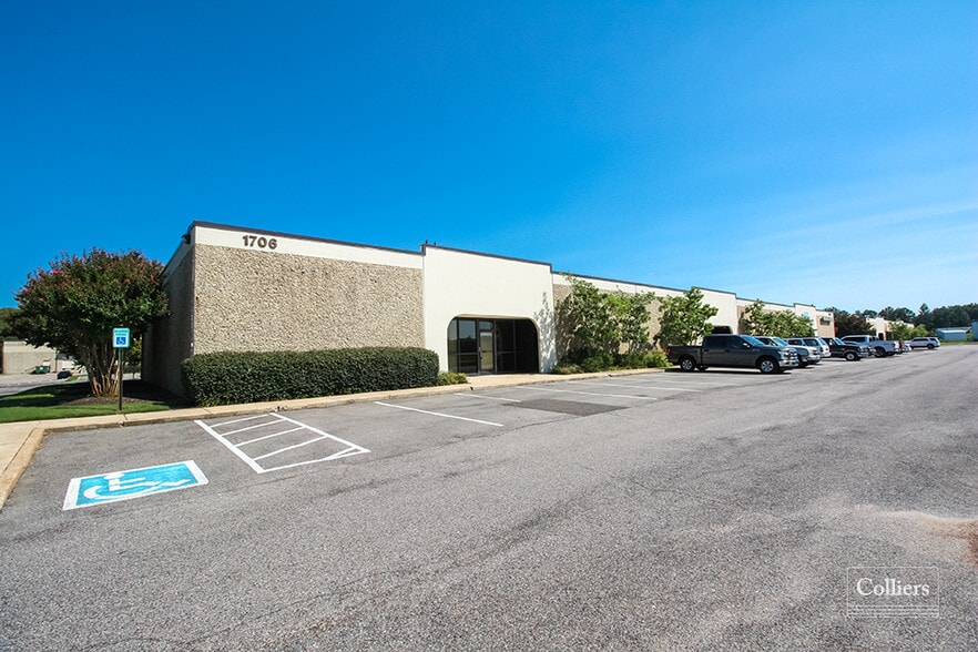 1691 Shelby Oaks Dr N, Memphis, TN for lease - Primary Photo - Image 1 of 4