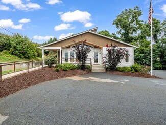 More details for 147 E Court St, Rutherfordton, NC - Office for Sale