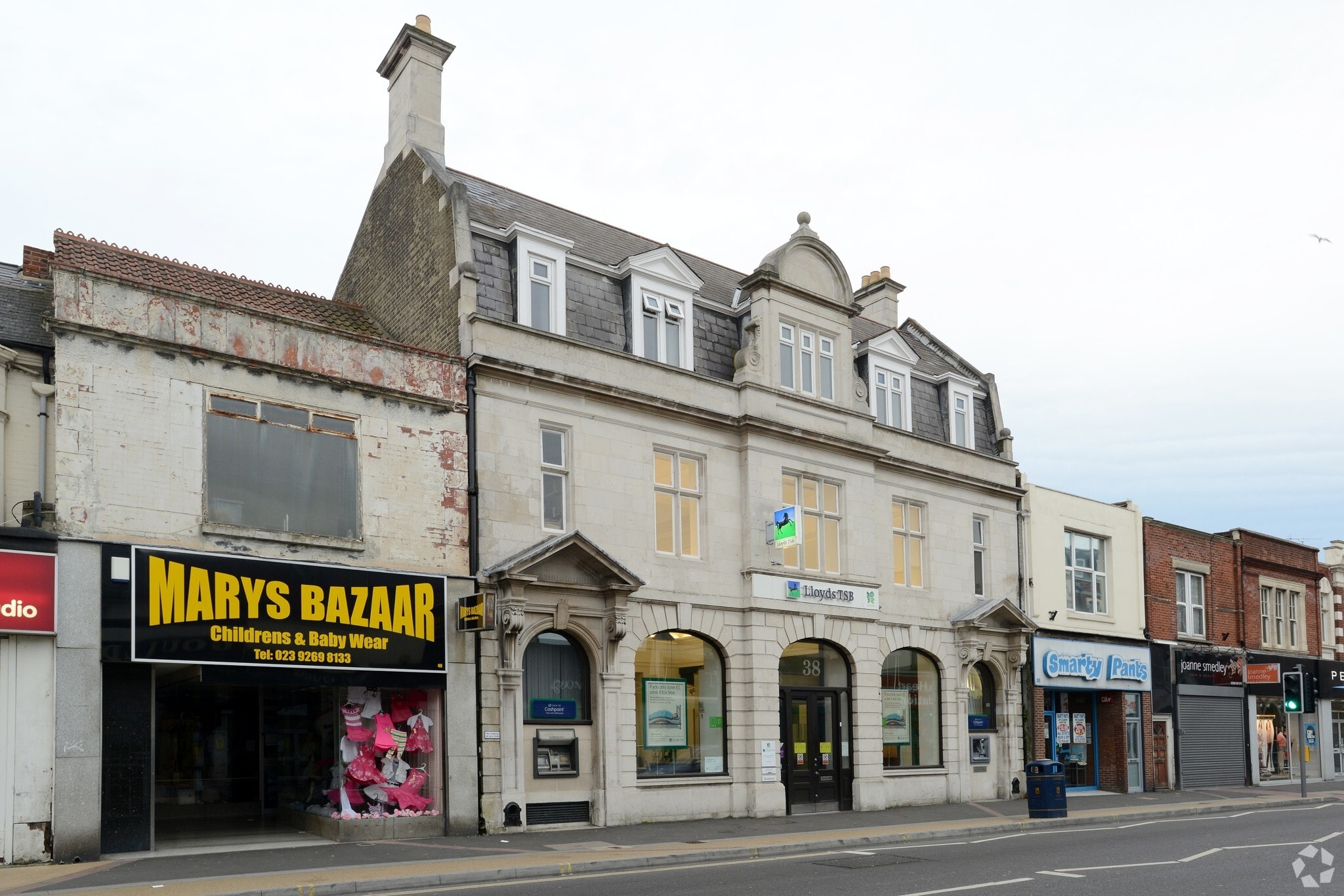 38 London Rd, Portsmouth for sale Primary Photo- Image 1 of 1