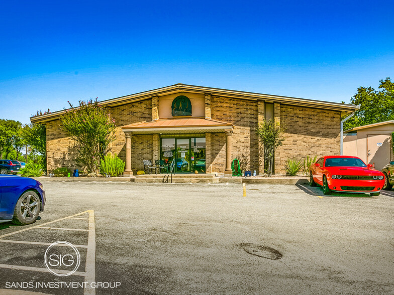 9324 Highway 290 W, Austin, TX for sale - Primary Photo - Image 1 of 5