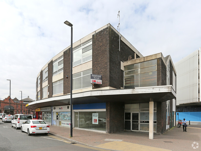 Effingham Sq, Rotherham for lease - Building Photo - Image 3 of 3