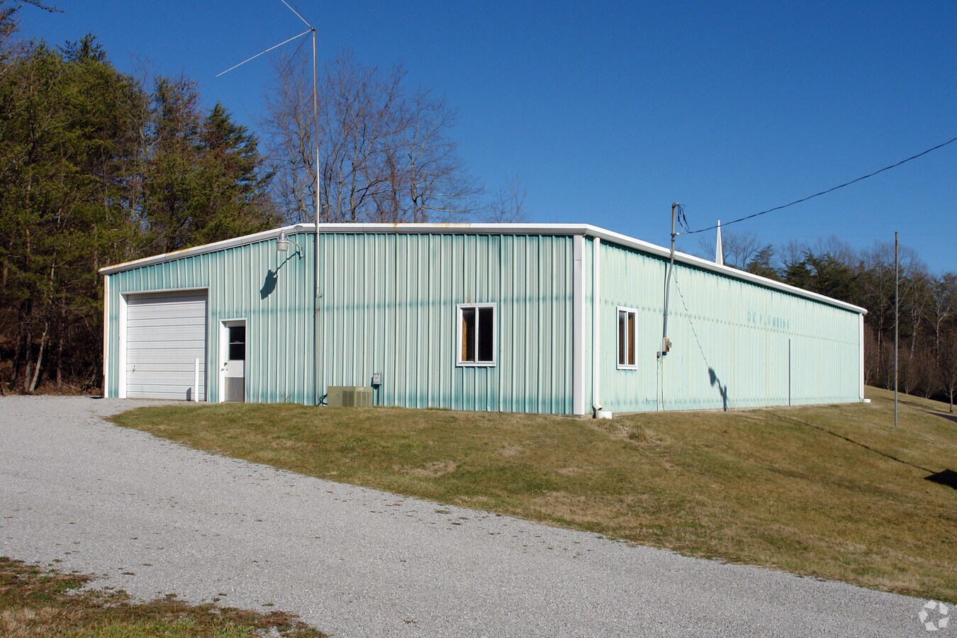 207 Main St, Crab Orchard, TN 37723