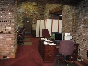 3011 Citrus Cir, Walnut Creek, CA for lease Building Photo- Image 2 of 5