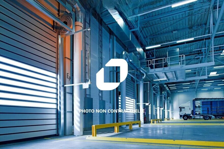 Industrial in Malville for sale - Interior Photo - Image 3 of 4