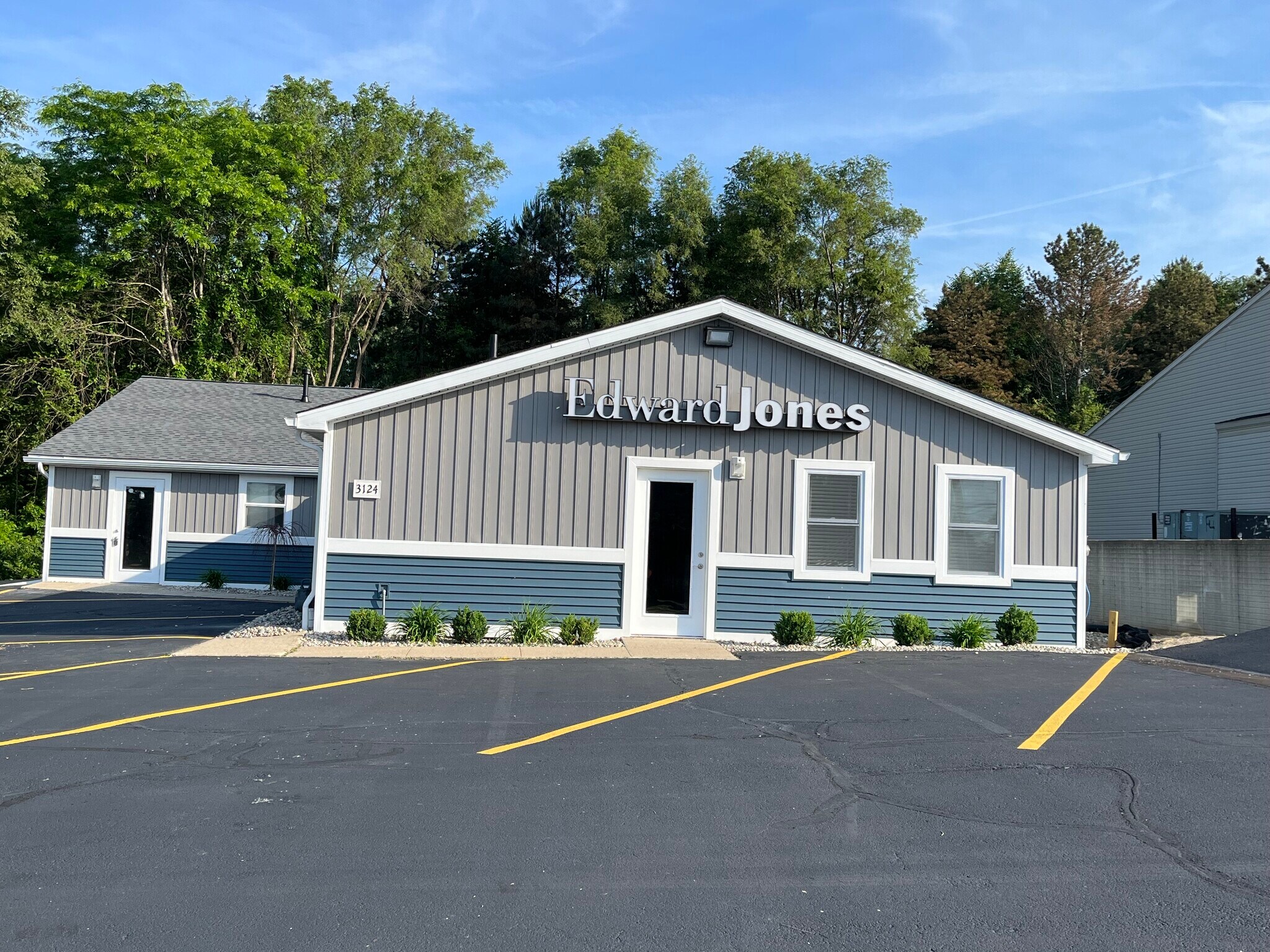 3124 N Adrian Hwy, Adrian, MI for sale Primary Photo- Image 1 of 1