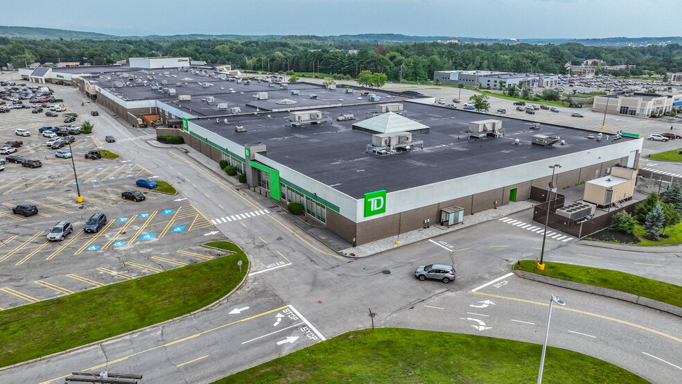 550 Center St, Auburn, ME for lease - Building Photo - Image 1 of 15