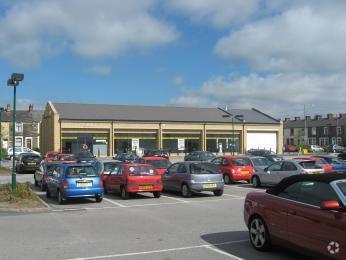 Briercliffe Rd, Burnley for lease - Primary Photo - Image 1 of 2