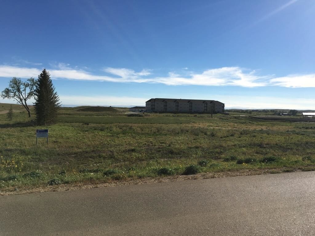 High St, Killdeer, ND 58640 Commercial Zoned Lots in Killdeer, ND