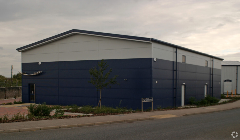 Castle Rd, Sittingbourne for lease - Primary Photo - Image 1 of 2