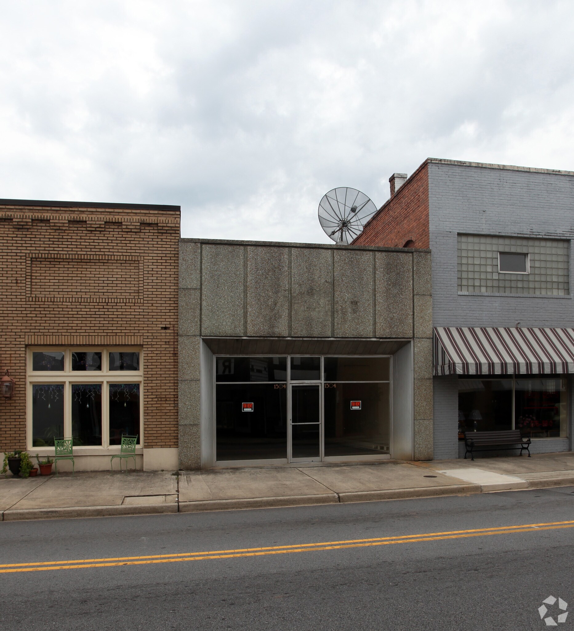 1504 Main St, Newberry, SC for sale Primary Photo- Image 1 of 1
