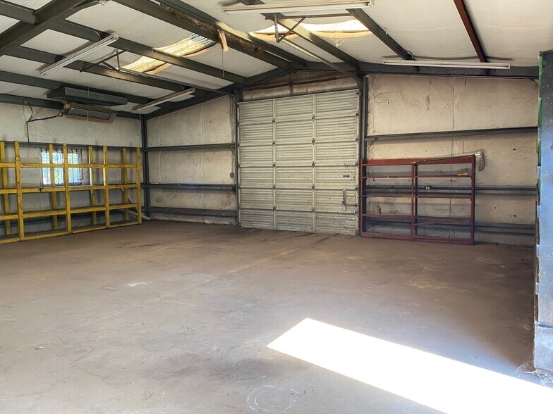 235 US-61, Natchez, MS for sale - Interior Photo - Image 2 of 4