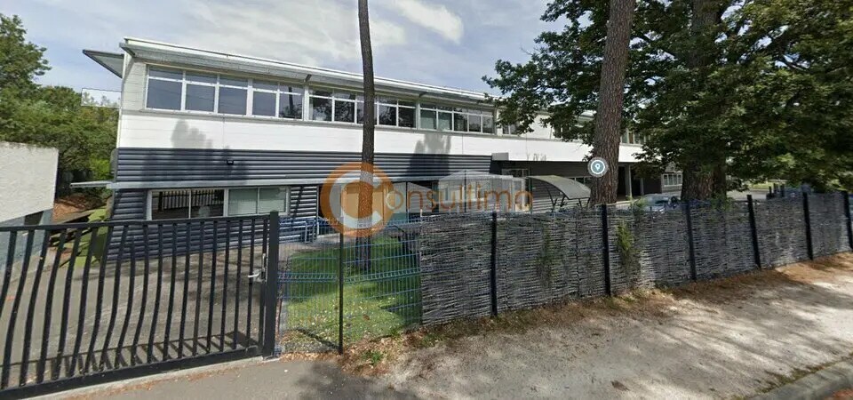 Office in Gradignan for lease - Building Photo - Image 3 of 6