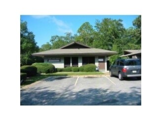 2704 N Oak Street, Valdosta, GA for sale Primary Photo- Image 1 of 1