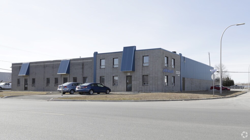 34 Rue Industrielle, Delson, QC for lease - Building Photo - Image 2 of 2