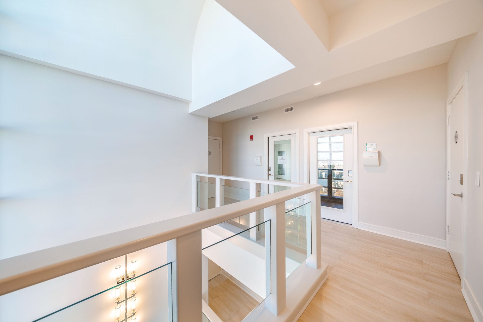 701 West Ave, Ocean City, NJ for lease Interior Photo- Image 1 of 21