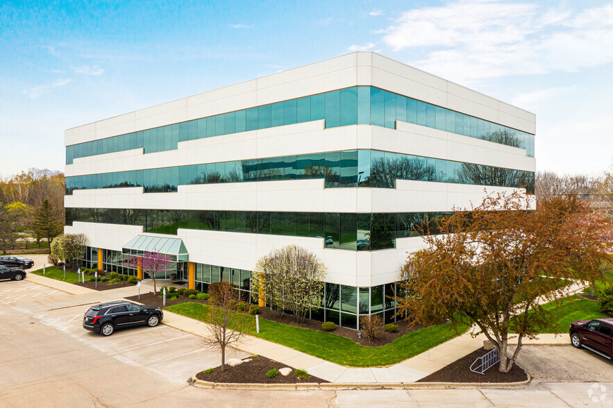 406 Science Dr, Madison, WI for lease - Building Photo - Image 1 of 4