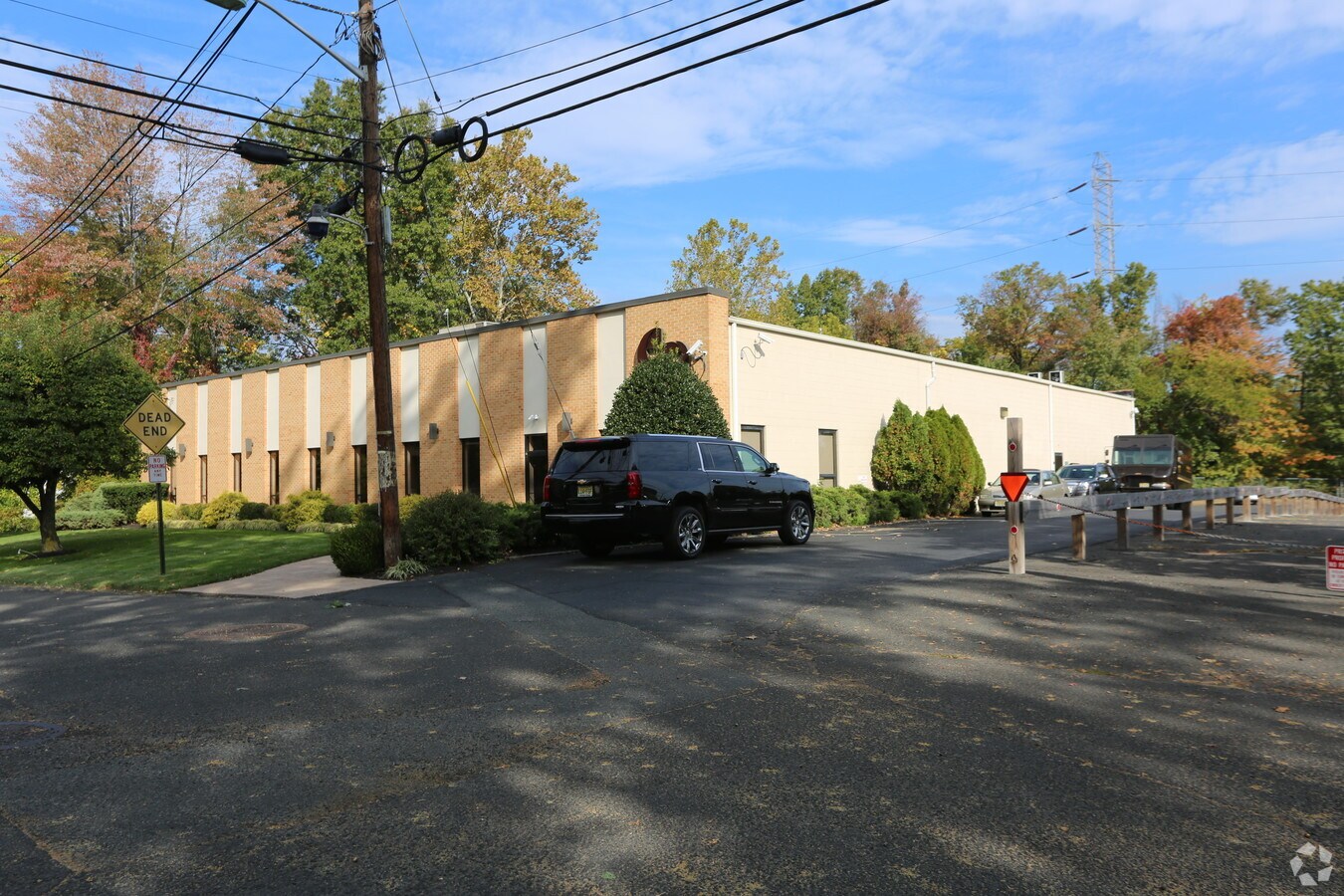 95 Dermody St, Cranford, NJ 07016