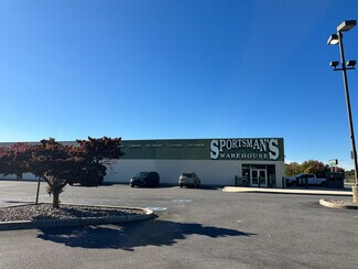 More details for 3285 Black Gap Rd, Chambersburg, PA - Retail for Sale