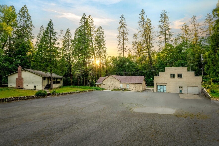 531 Uren St, Nevada City, CA for sale - Building Photo - Image 2 of 18