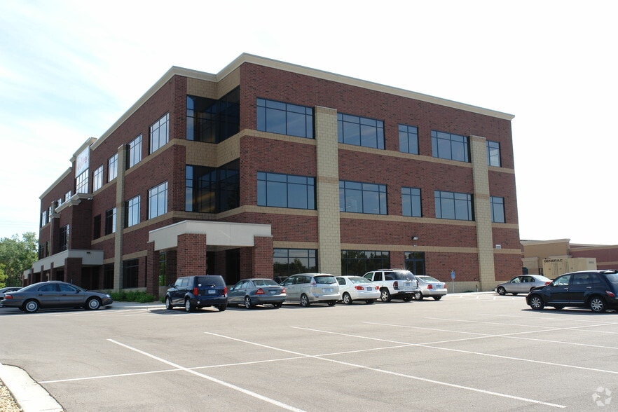 2340 Energy Park Dr, Saint Paul, MN for lease - Building Photo - Image 3 of 3