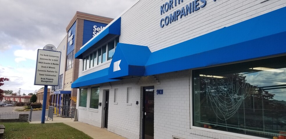 9101-9105 Gaither Rd, Gaithersburg, MD for lease - Building Photo - Image 2 of 7