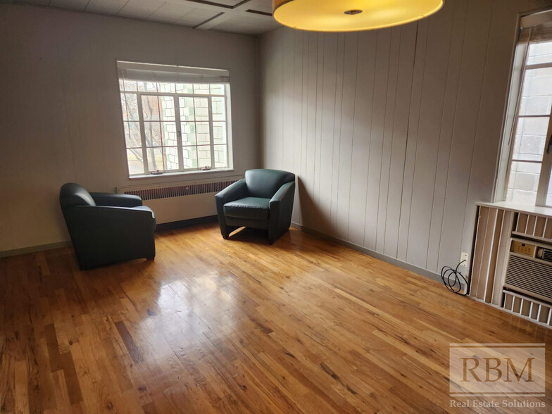 1045 Acoma St, Denver, CO for lease - Interior Photo - Image 3 of 7