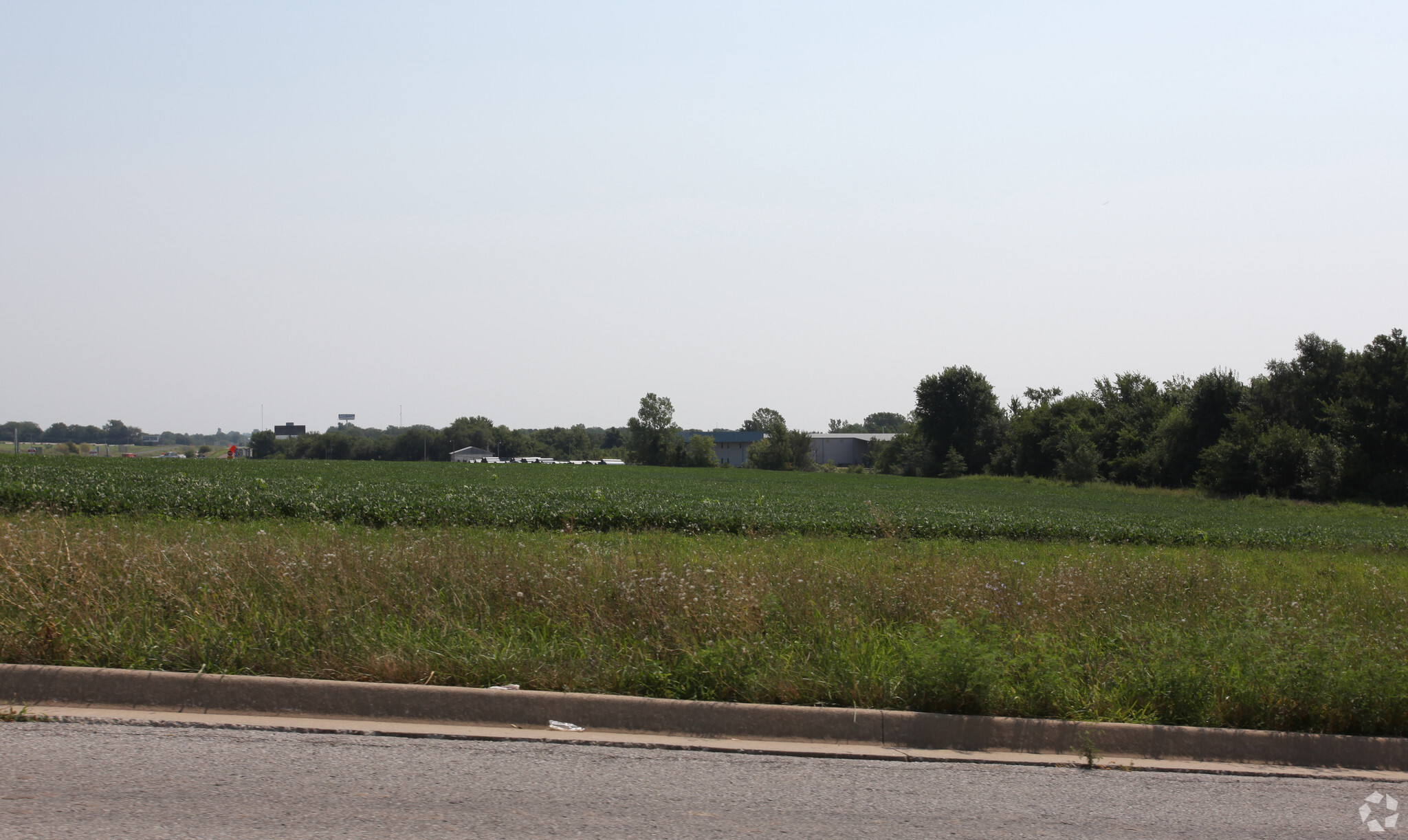 E US-40 Hwy, Odessa, MO for sale Primary Photo- Image 1 of 1