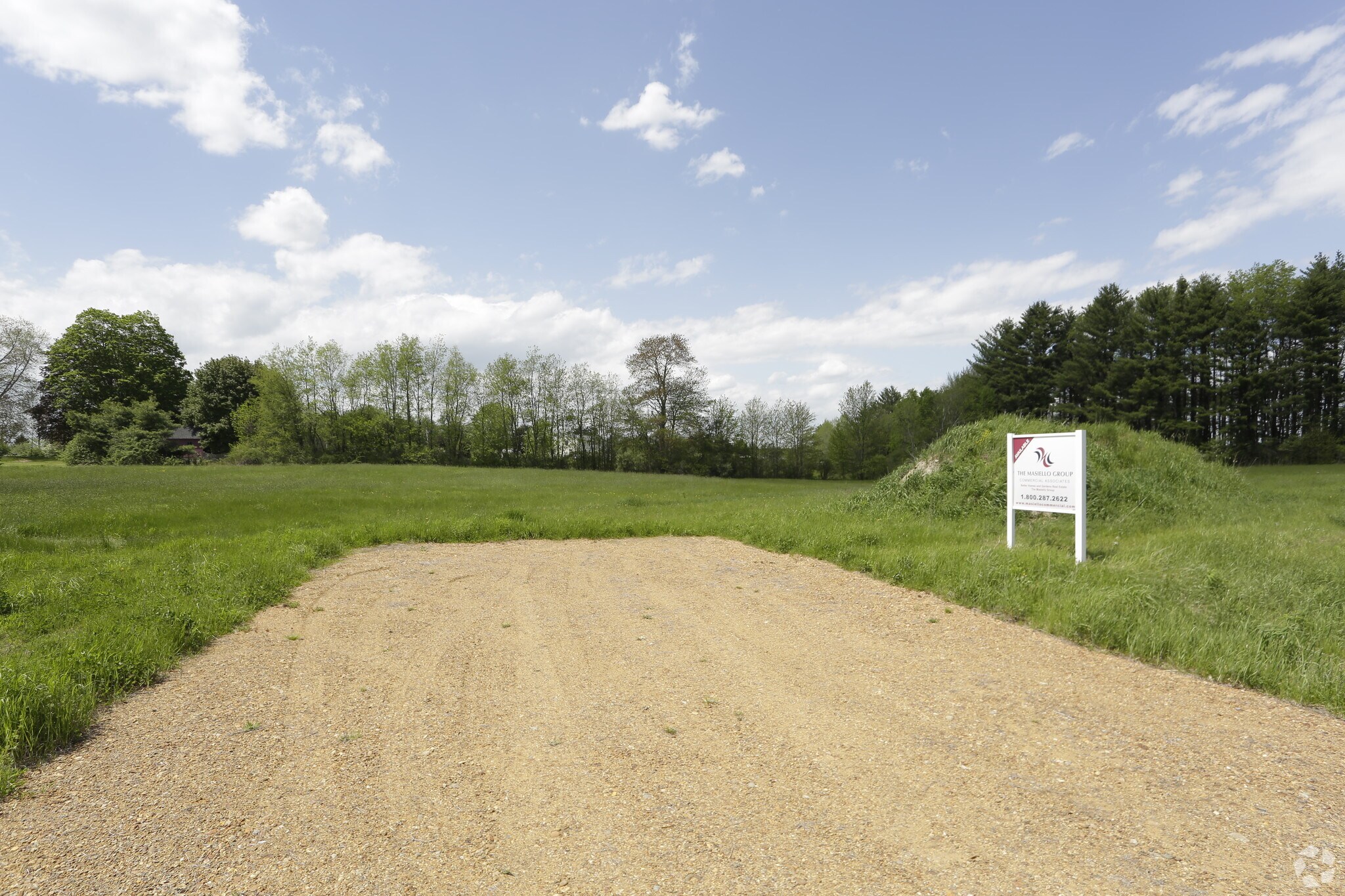 357 Portland St, Berwick, ME for sale Primary Photo- Image 1 of 1