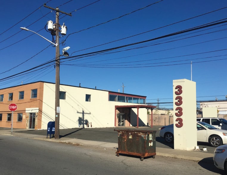 3333-3345 Royal Ave, Oceanside, NY for lease - Building Photo - Image 1 of 2