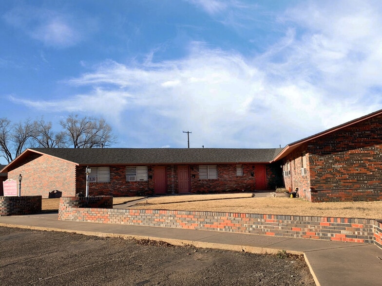 2701 8th Ave, Canyon, TX for sale - Primary Photo - Image 1 of 1
