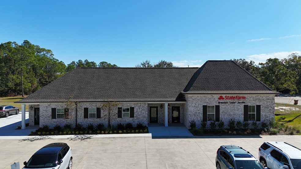 1978 Popp's Ferry, Biloxi, MS for lease - Primary Photo - Image 1 of 3