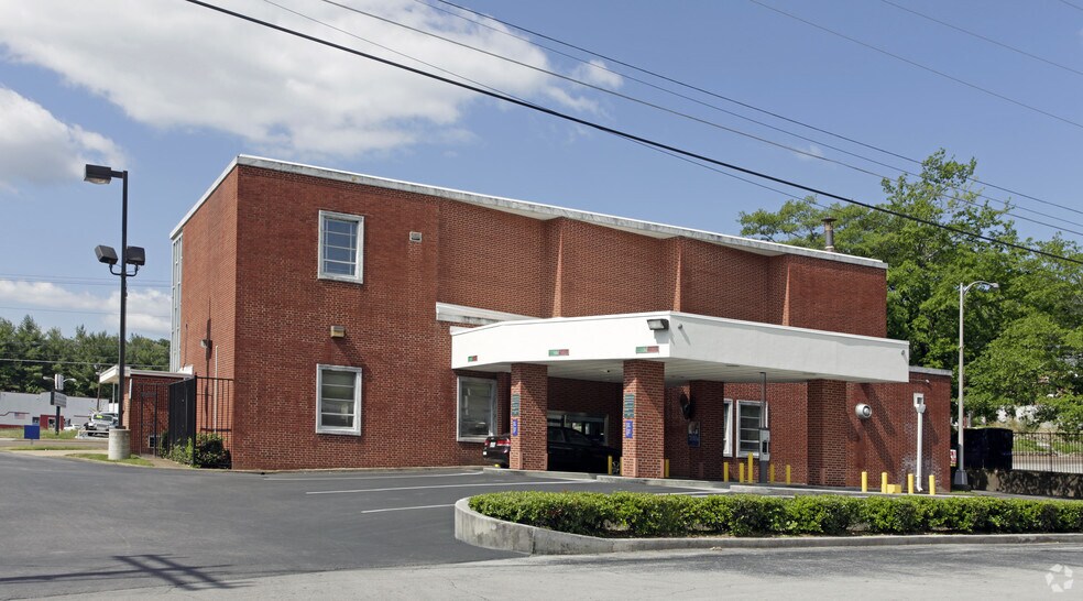 3535 Brainerd Rd, Chattanooga, TN for lease - Building Photo - Image 2 of 3