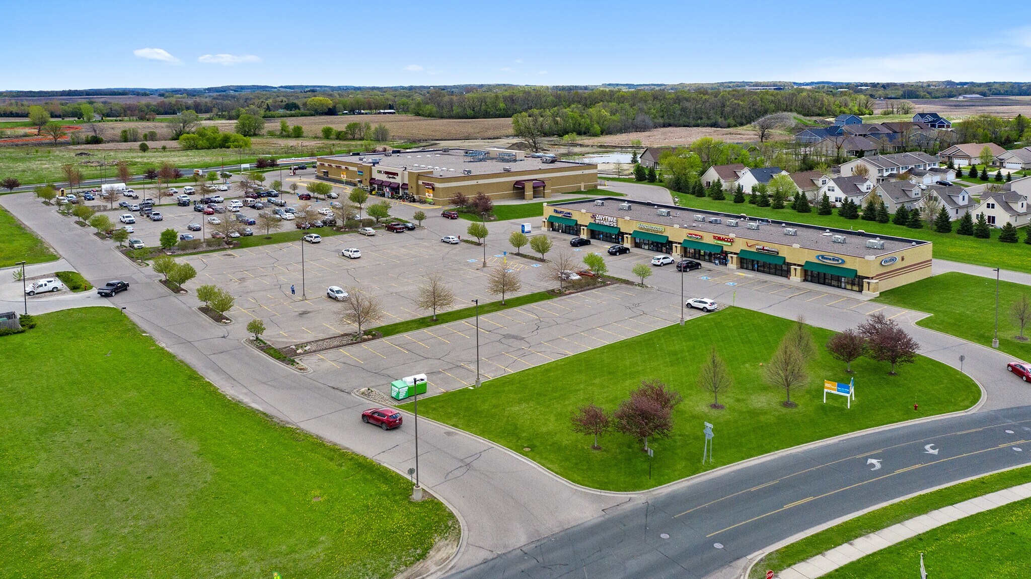 209225 Chalupsky Ave SE, New Prague, MN 56071 New Prague Commons