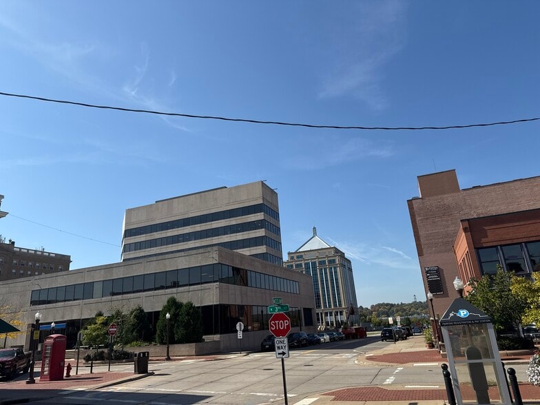 529 N 3rd St, Wausau, WI for lease - Building Photo - Image 3 of 80