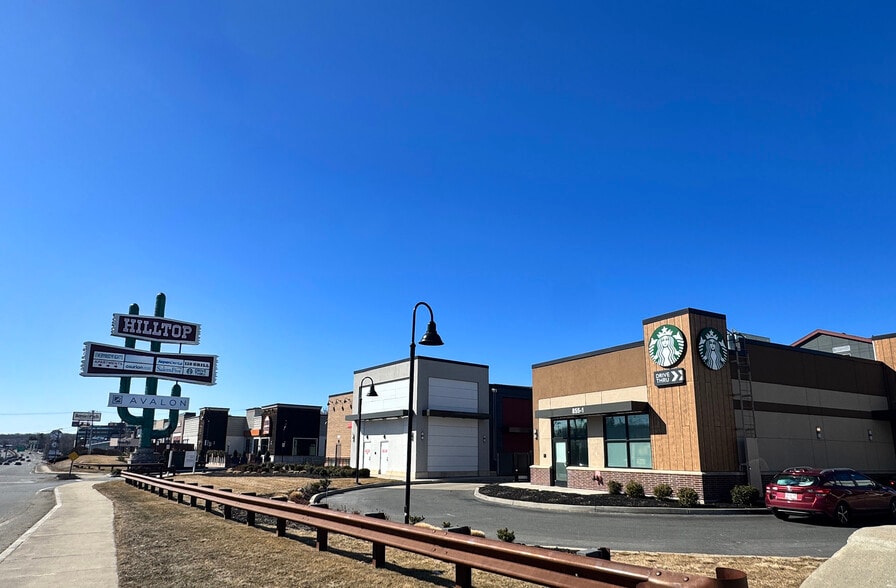 855 Broadway, Saugus, MA for lease - Building Photo - Image 3 of 16