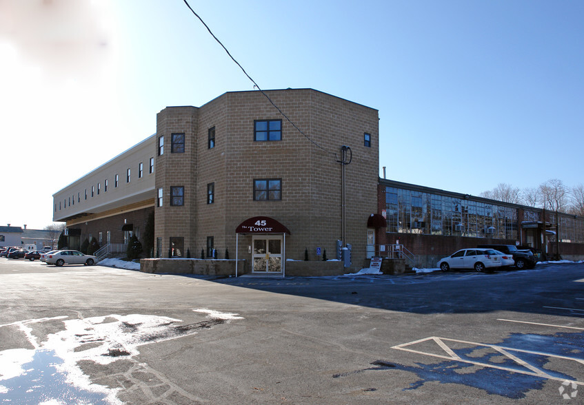 45 Pine St, Rockaway, NJ for lease - Primary Photo - Image 1 of 8