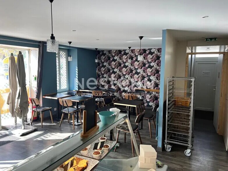 Flex in Auray for sale - Interior Photo - Image 2 of 8