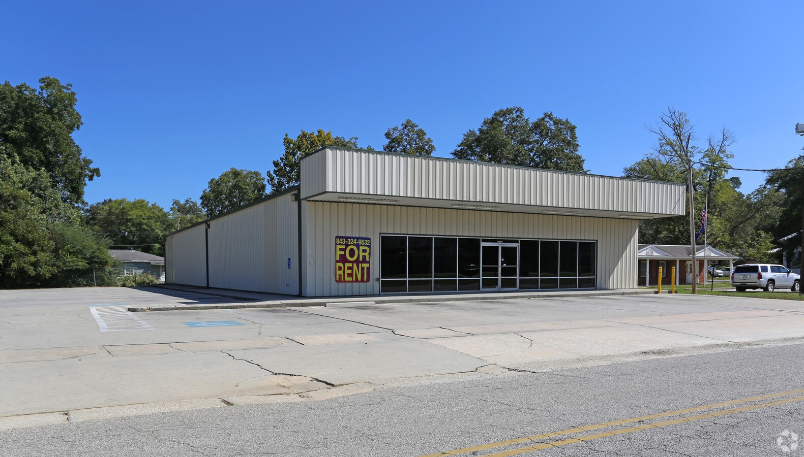 12738 Main St, Williston, SC 29853
