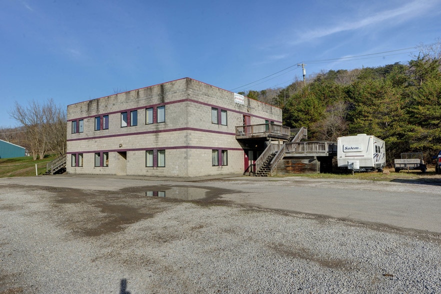 1765 US 60, Hurricane, WV for sale - Building Photo - Image 1 of 6