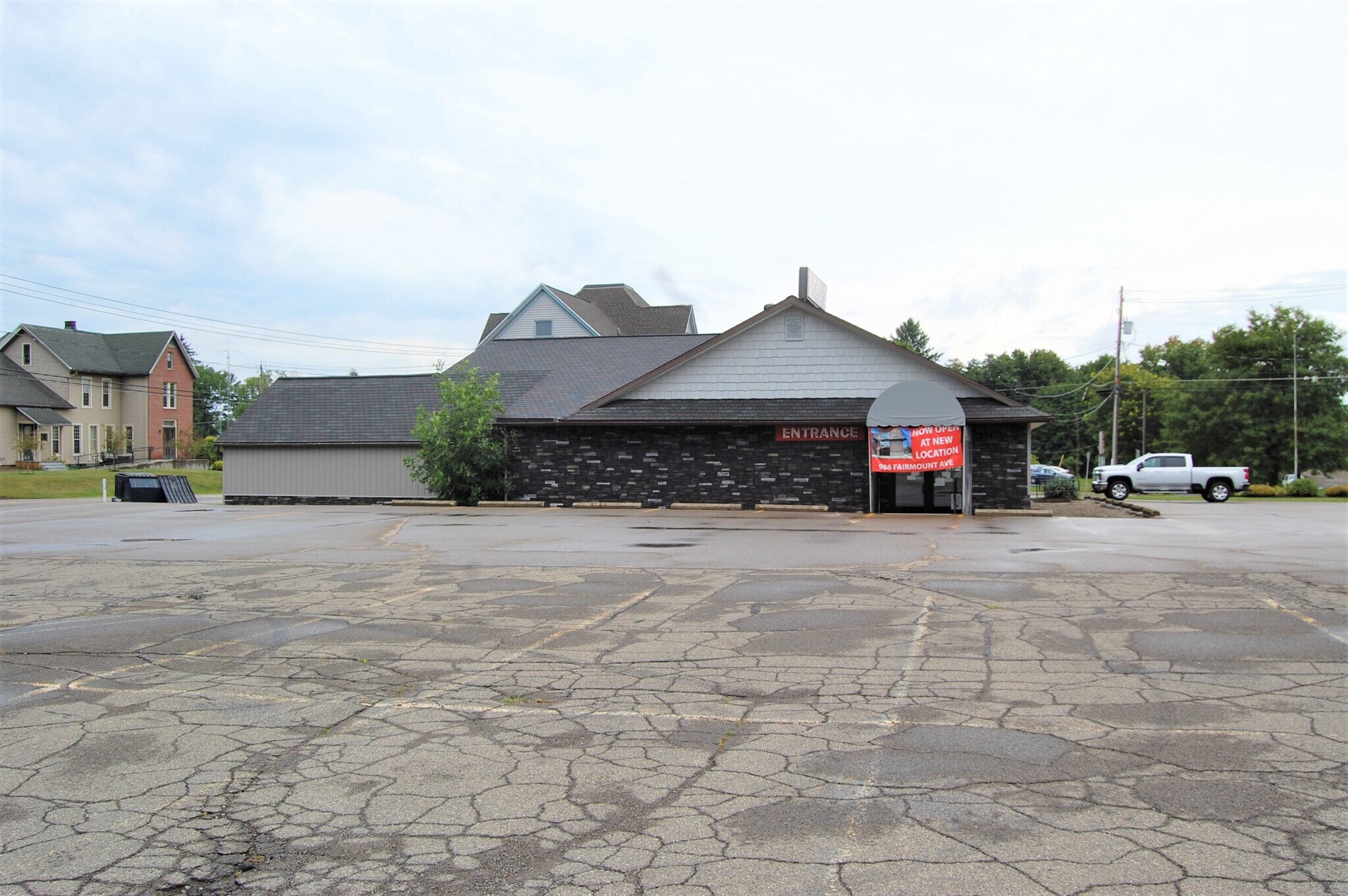 1013 Fairmount Ave, Jamestown, NY 14701 Evans Discount Liquors