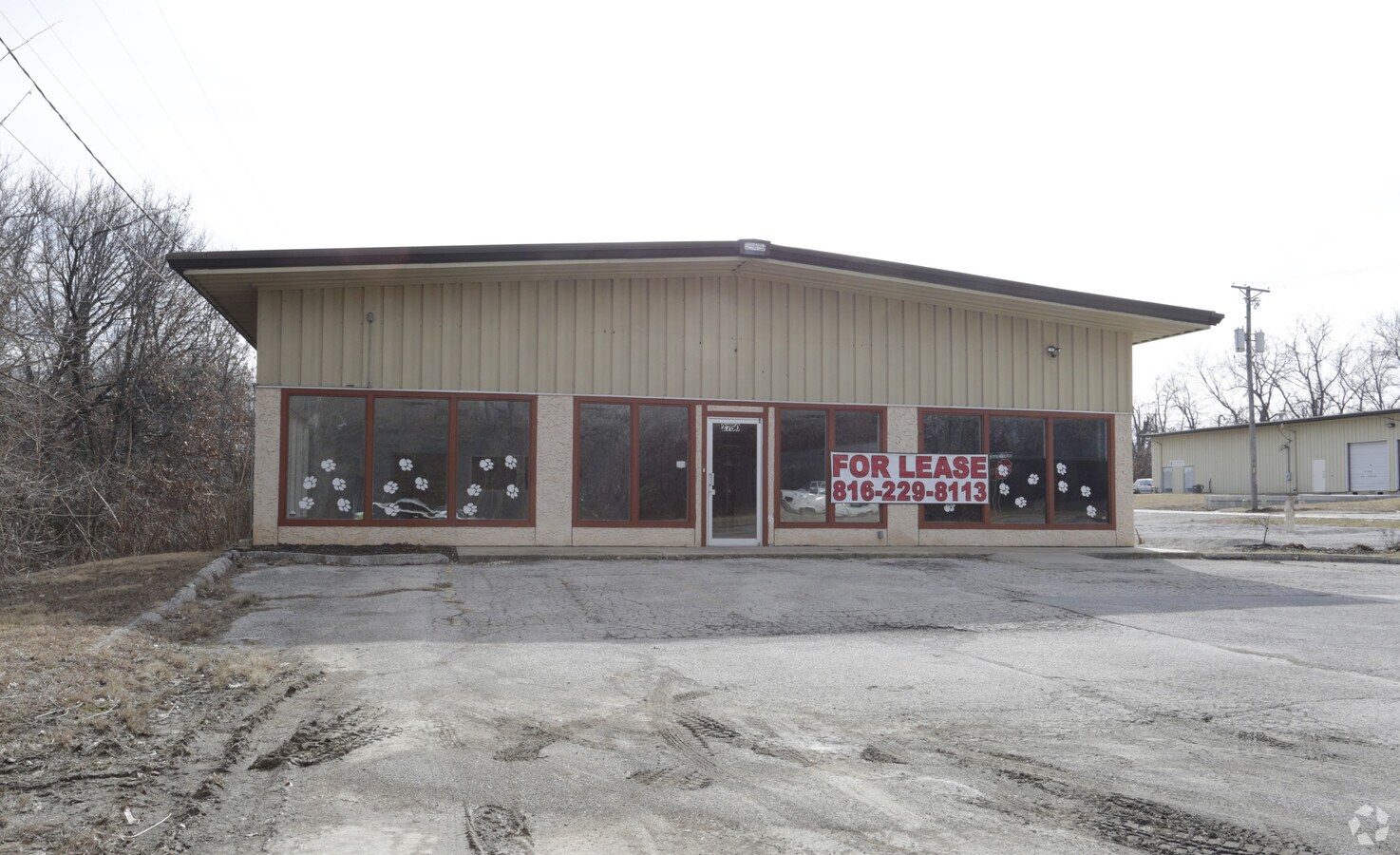 2750 E East Us40 Hwy, Blue Springs, MO 64015