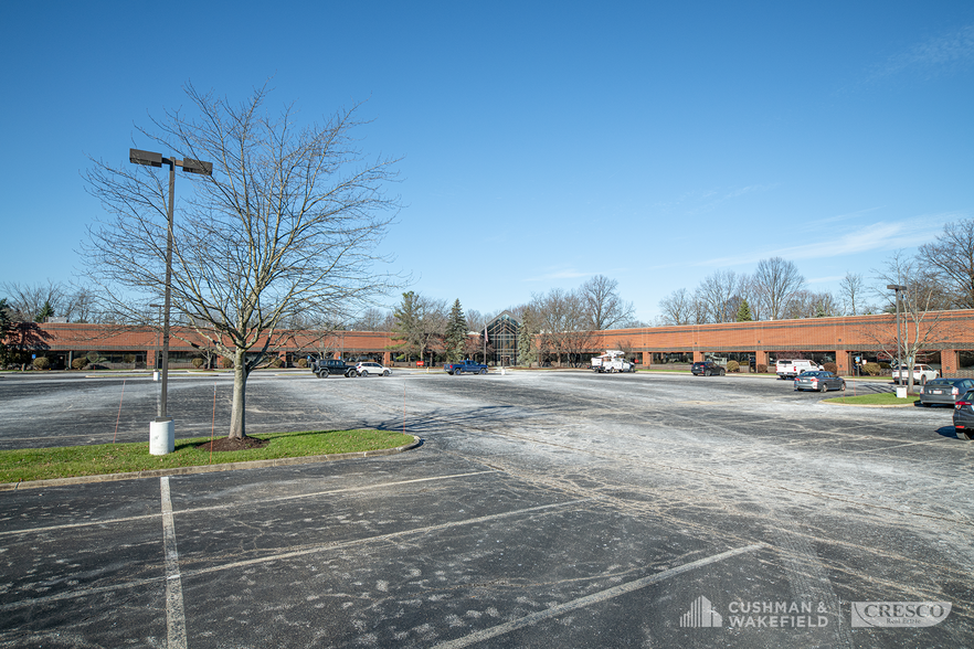 1000-3000 Apollo Dr, Brookpark, OH for lease - Building Photo - Image 2 of 18