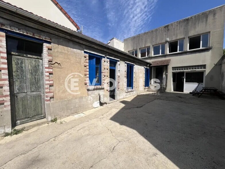 Flex in Champigny-sur-Marne for sale - Building Photo - Image 2 of 17