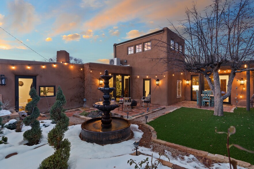 626 Canyon Rd, Santa Fe, NM for sale - Primary Photo - Image 1 of 1