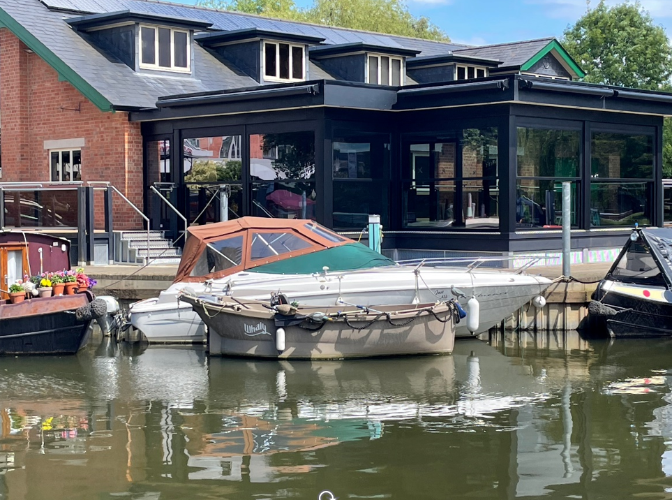 Clopton Bridge, Stratford Upon Avon for lease Building Photo- Image 1 of 2