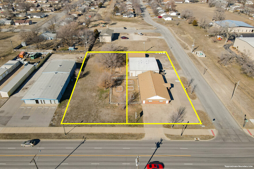 984 E Grand Ave, Haysville, KS for sale - Building Photo - Image 1 of 1