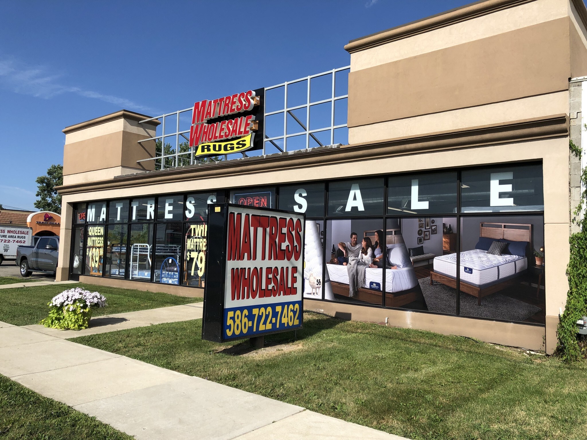 32064-32066 Van Dyke Ave, Warren, MI for sale Building Photo- Image 1 of 1