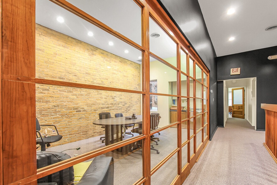 610 Adams St, Toledo, OH for lease - Interior Photo - Image 2 of 6